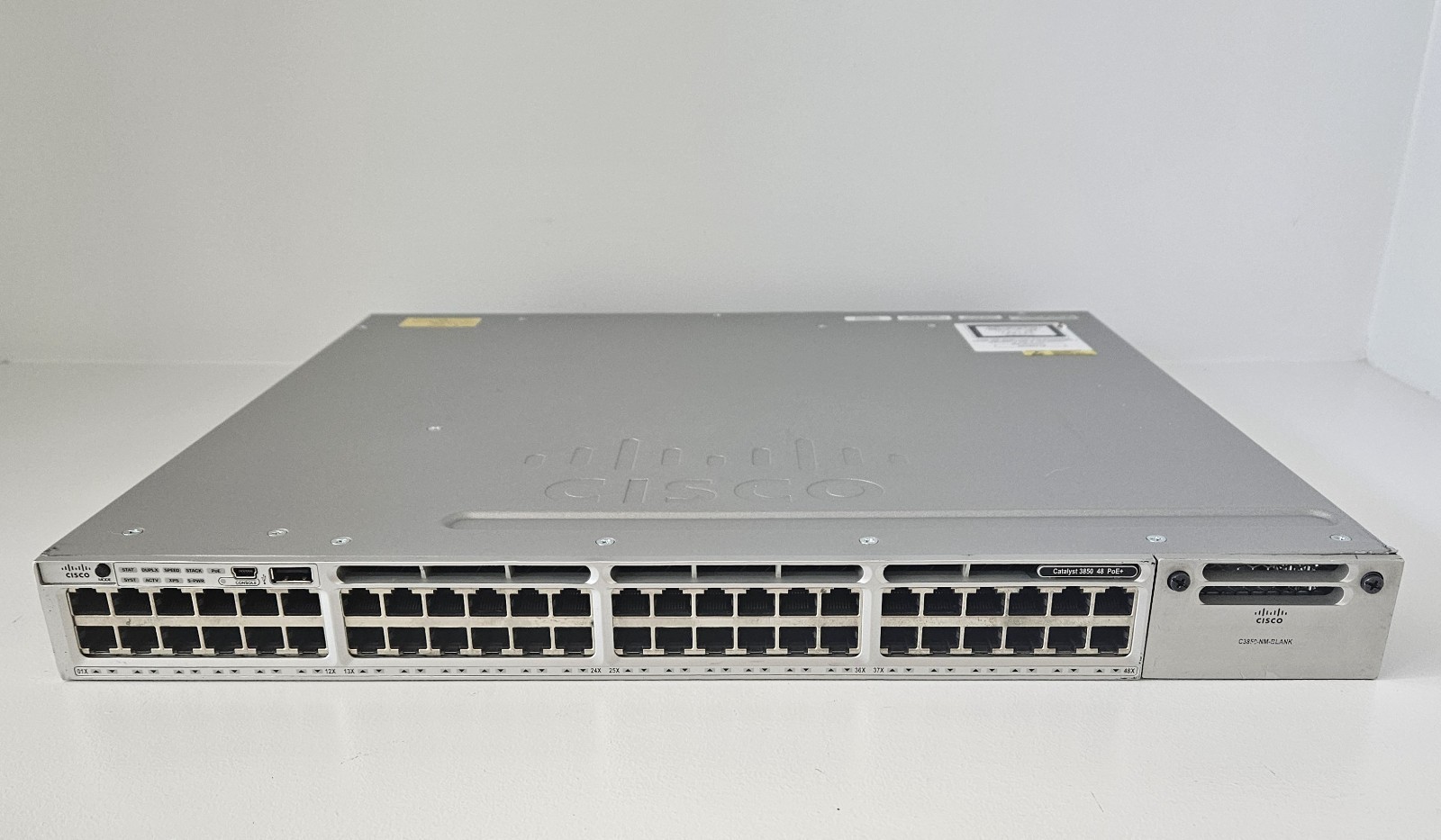 Cisco WS-C3850-48P-S V06 48-Port GbE PoE Network Switch w/ 715WAC PSU IOS 16.9.8