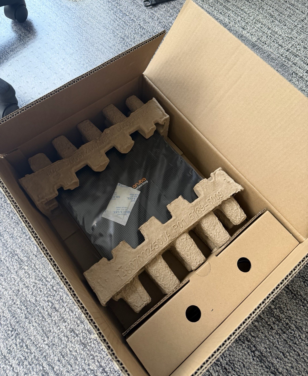 HPE Aruba 6000 12 Port Ethernet Switch – R8N89A