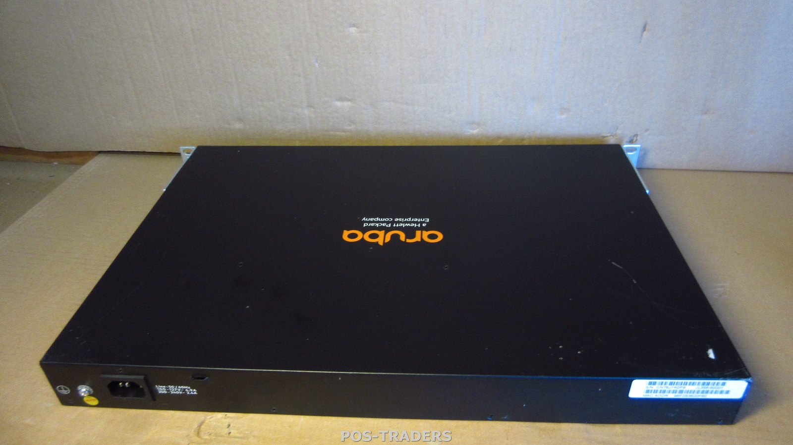 ARUBA JL356A 2540 24G PoE+ 4SFP+ 24 ports Gigabit Managed Switch + RACK EARS